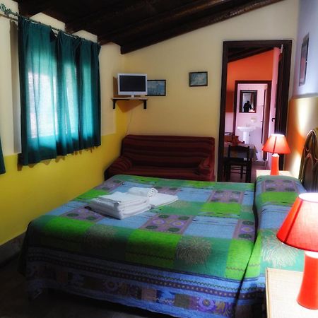 Terrasini 2000 Case Vacanza ภายนอก รูปภาพ